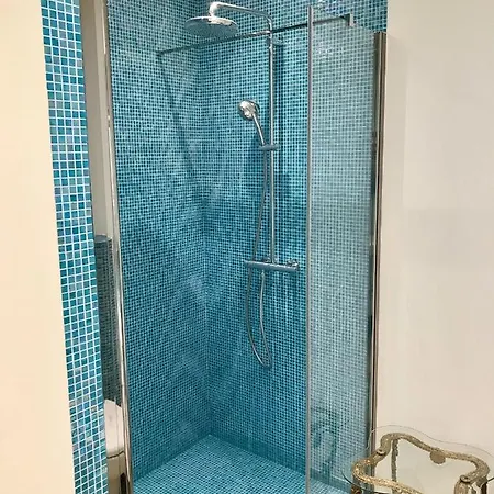 Appartement 1 Bdr Awesome Sea View & Swimming Pool