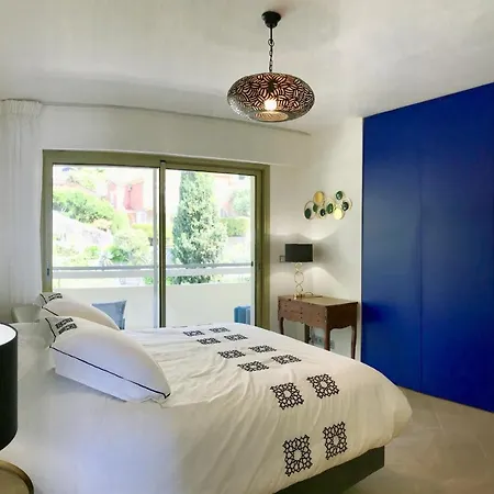 1 Bdr Awesome Sea View & Swimming Pool Appartement *