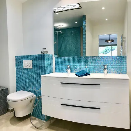 1 Bdr Awesome Sea View & Swimming Pool Appartement Villefranche-sur-Mer