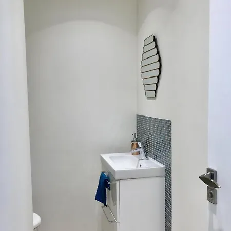 1 Bdr Awesome Sea View & Swimming Pool Appartement Villefranche-sur-Mer