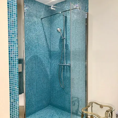 Appartement 1 Bdr Awesome Sea View & Swimming Pool *